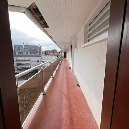 Apartment Duplex En Plein Centre, 3min