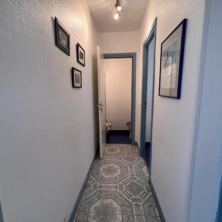 Apartment Duplex En Plein Centre, 3min Deauville